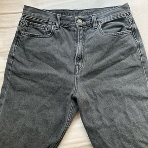 American Eagle mom jeans